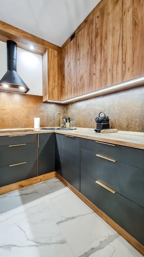 Gold Apartament Przy Ksiezym Mlynie - Garaz - Dostep Na Kod - Fv Lodz  Luaran gambar