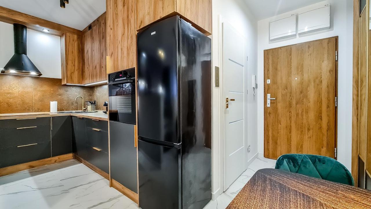 Gold Apartament Przy Ksiezym Mlynie - Garaz - Dostep Na Kod - Fv Lodz  Luaran gambar